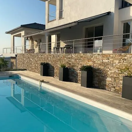 De Charme A Louer En Corse, Piscine Chauffee * Oletta (Corsica)