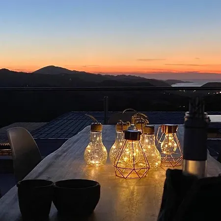 Villa De Charme A Louer En Corse, Piscine Chauffee