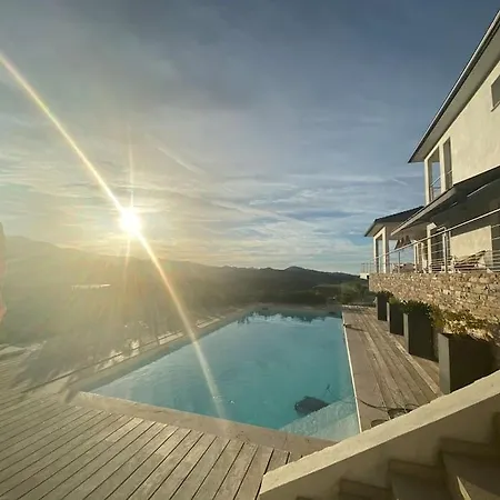 De Charme A Louer En Corse, Piscine Chauffee * Oletta (Corsica)