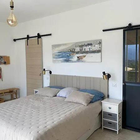 De Charme A Louer En Corse, Piscine Chauffee Villa *